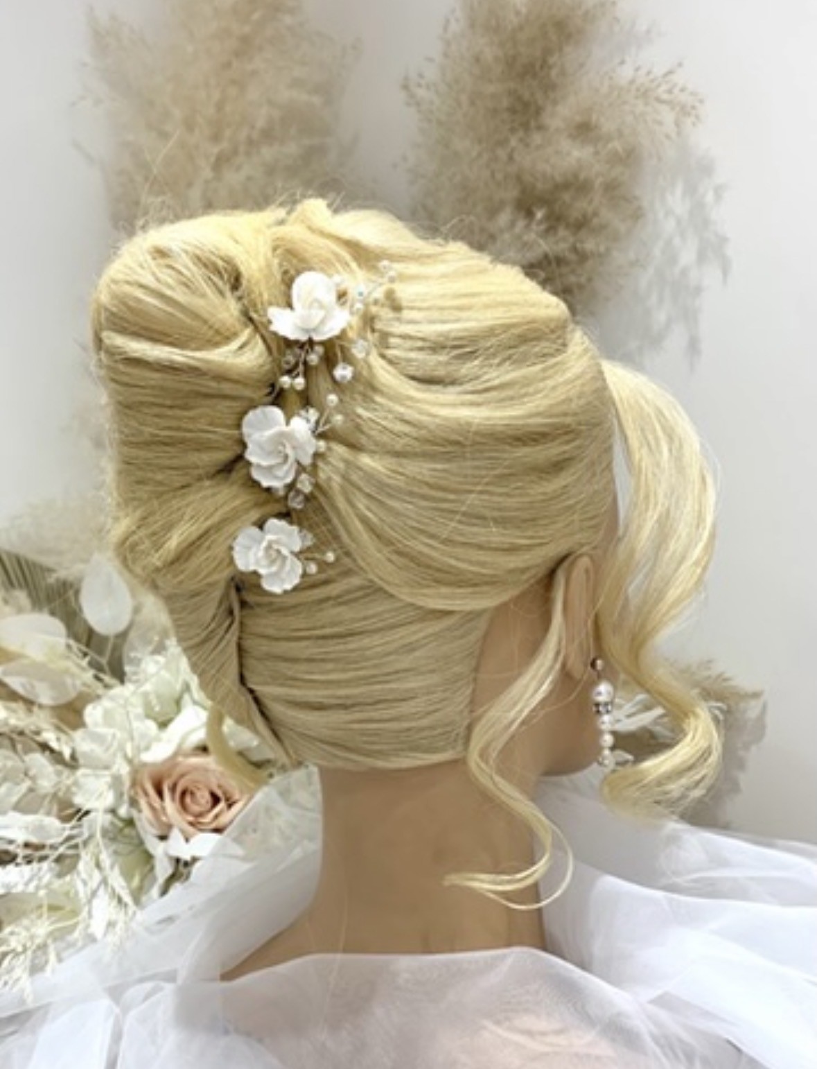 Bridal pin set